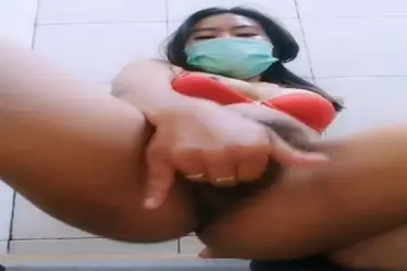 Tyas Live Show Colmek Memek Mulus Sepuasnya